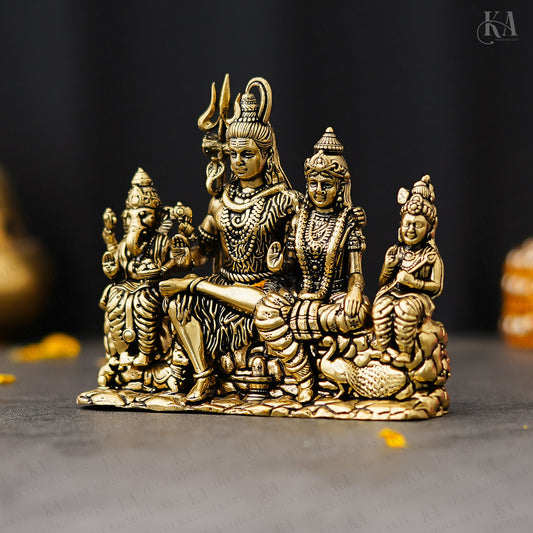 Pure Brass Shiv Parivar Idol-Lord Shiva, Parvati, Ganesha &amp; Kartikeya